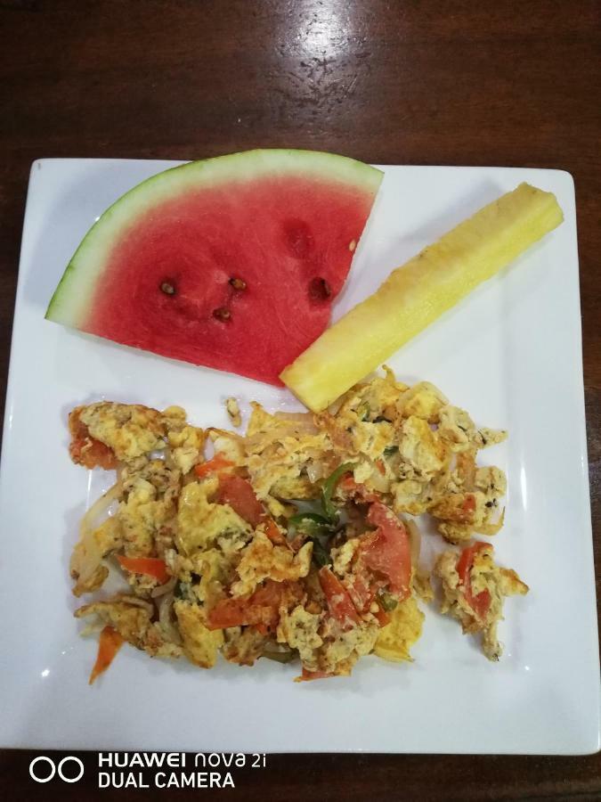 Pinjalo Manoc-Manoc
